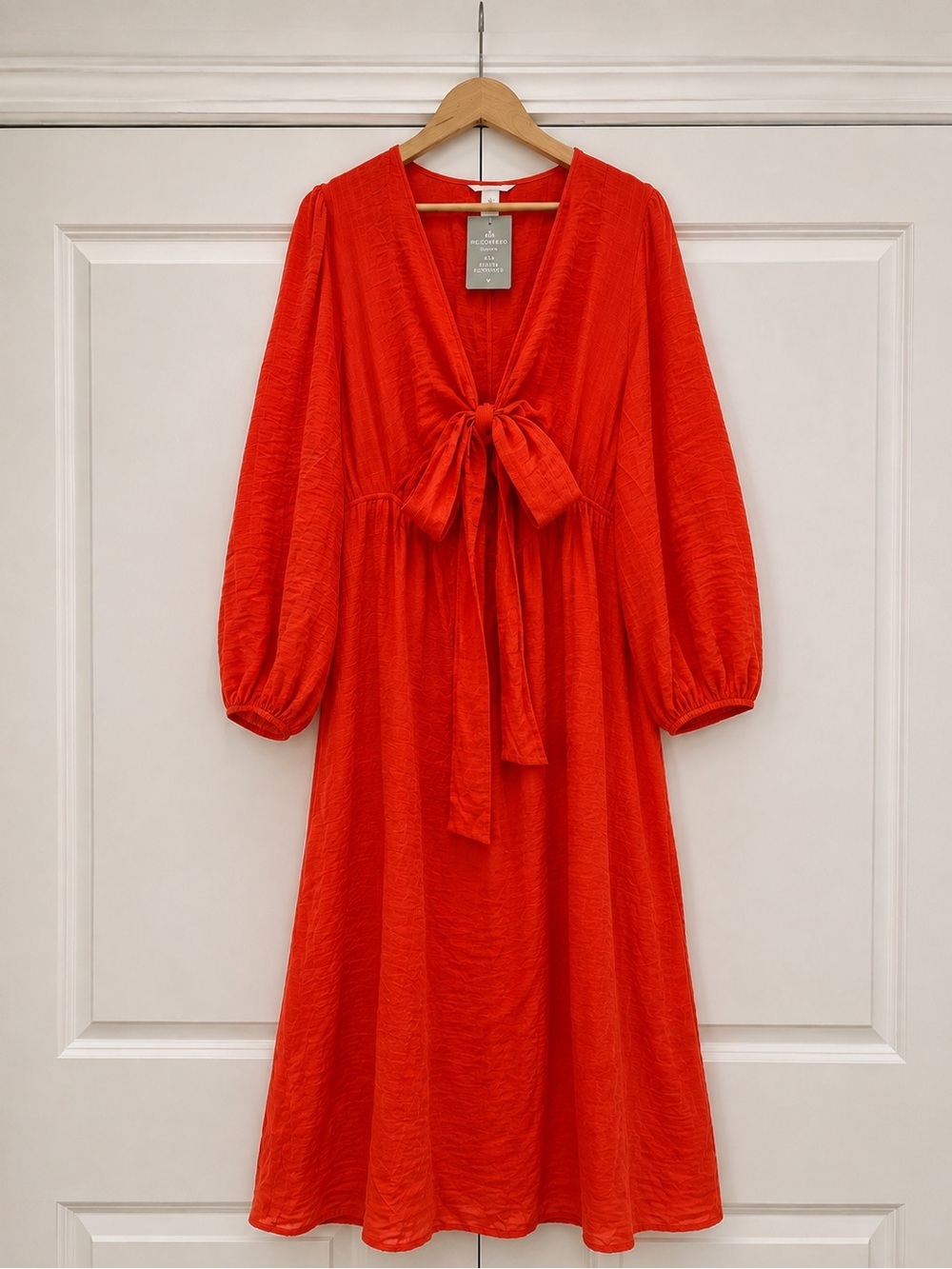 NWT Crinkled Tie-Detail Dress - Picture 3 of 3